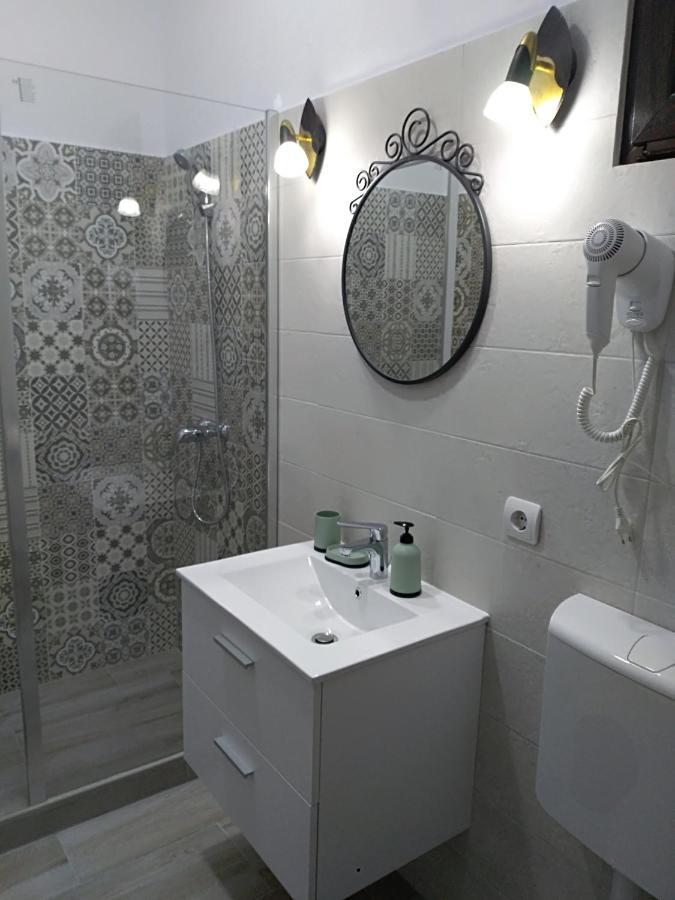 Casa Roka Lägenhet Ieşelniţa Exteriör bild